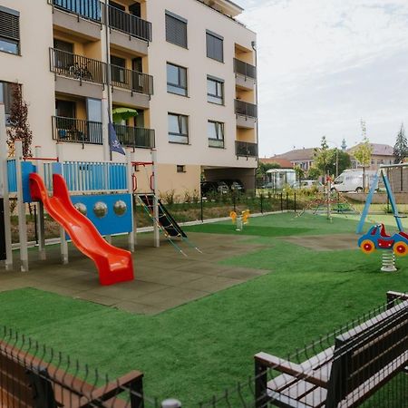 Apartament Stresny Aparman Pri Mlyne Skalica Zewnętrze zdjęcie