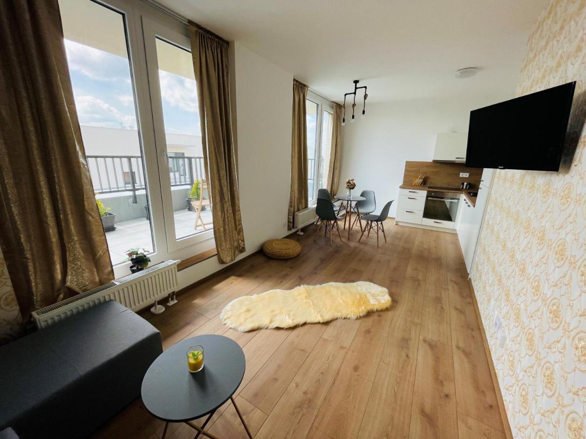 Apartament Stresny Aparman Pri Mlyne Skalica Zewnętrze zdjęcie