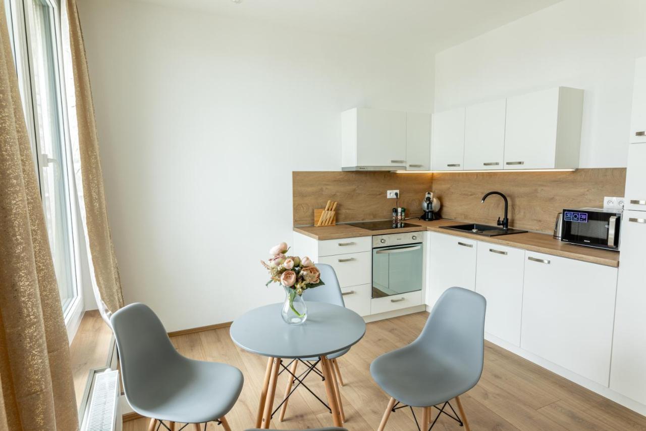 Apartament Stresny Aparman Pri Mlyne Skalica Zewnętrze zdjęcie